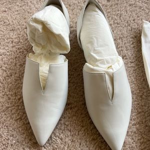 Woman’s shoes leather